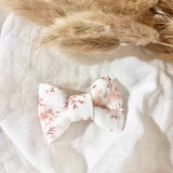 Barrette noeud papillon | Fleurs roses
