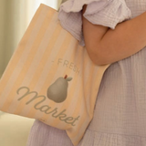Marchande en bois