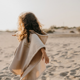 Cape hiver | Petit Amour Beige
